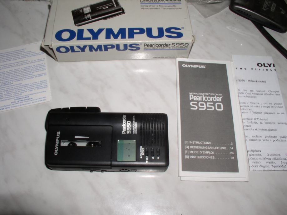 DIKTAFON OLYMPUS S 950 -  NOVO
