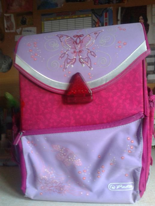 Školska torba za prvi razred za djevojčicu