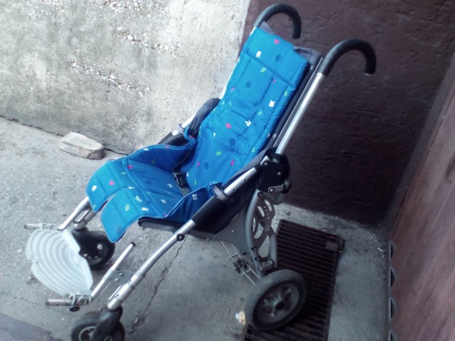 dječja invalidska kišobran kolica