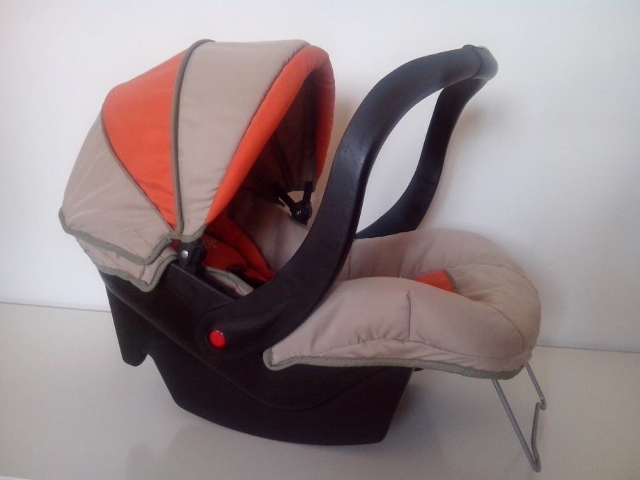 Jeftino auto sjedalica/nosilica za bebe Bertonne