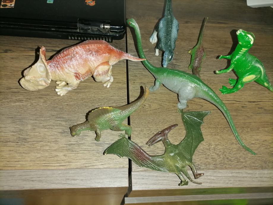 Lot dinosaura