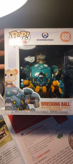Figurine Pop Overwatch #558 pas cher : B.O.B - 15 cm Figurine Pop Overwatch #558 pas cher : B.O.B - 15 cm