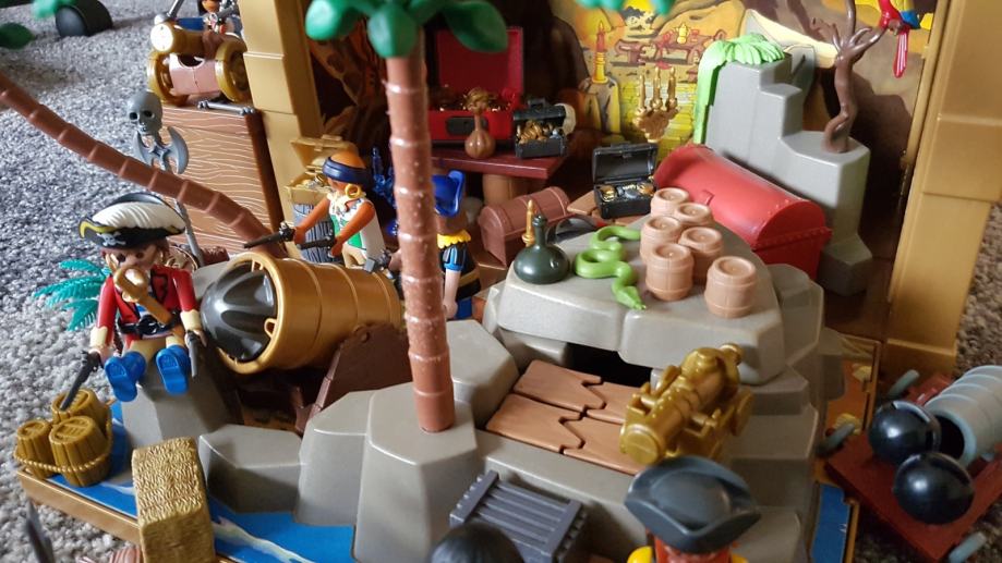 Playmobil gusari komp. 5737, 4292, 5814+ ostalo