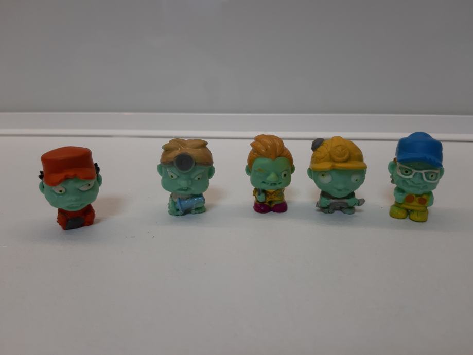 Set Zombie 3cm figurice