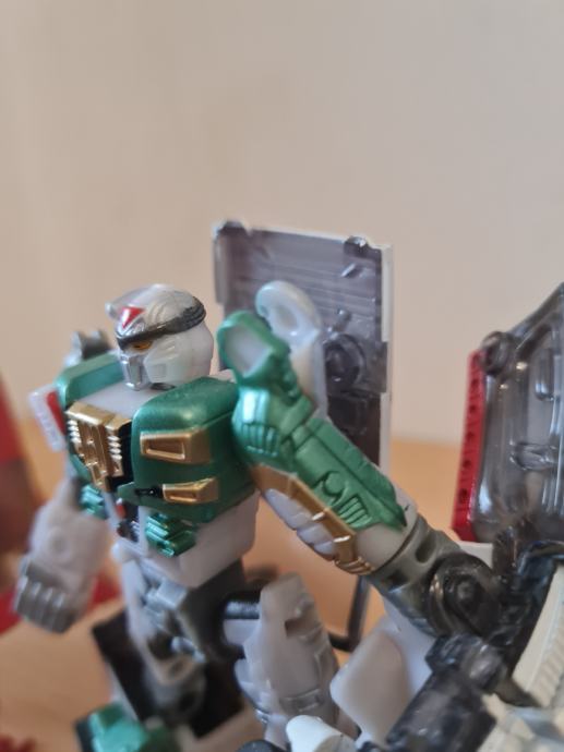 Transformers RID2001 Autobot Brothers Side Burn / Prowl / XBrawn