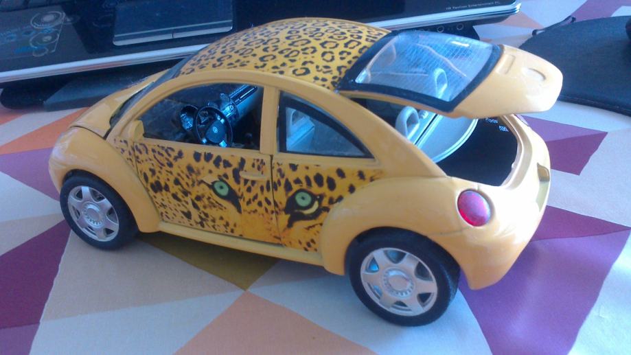 Pièce Détachée Moteur Burago Volkswagen New Beetle 1998 - Échelle 1/18 - Occasion