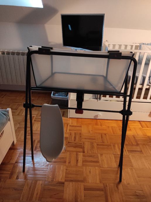 Stokke Flexi Bath kadica za bebe + Stokke stalak za kadicu