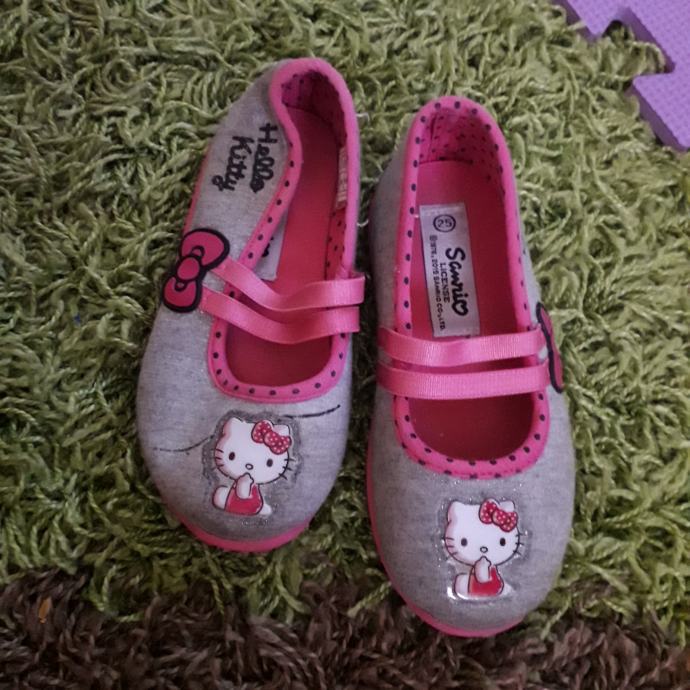 Hello Kitty papuce/balerinke,vel.25, ug 15 cm