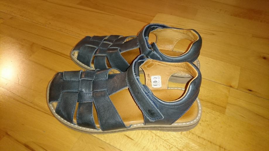 Froddo sandale 37 (kao nove)