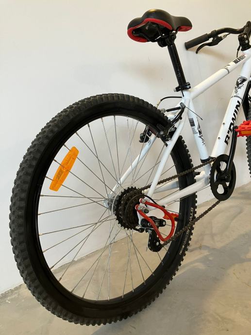 between rockrider 300