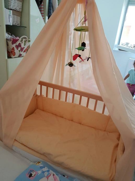 Krevetic za bebu uz krevet