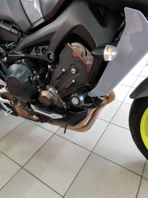 MotopoliS Crash Pads / Bobbins / Sliders For Yamaha XSR 900 / XSR900 (2016+)