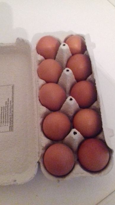 Domaća svježa kokošja  jaja