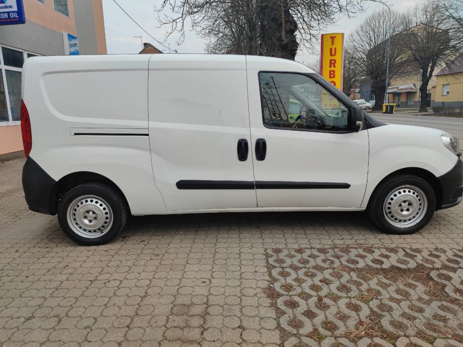 Fiat Doblo 1,3jtd registriran godinu dana !! dostavni produženi,klima, 2015 god.