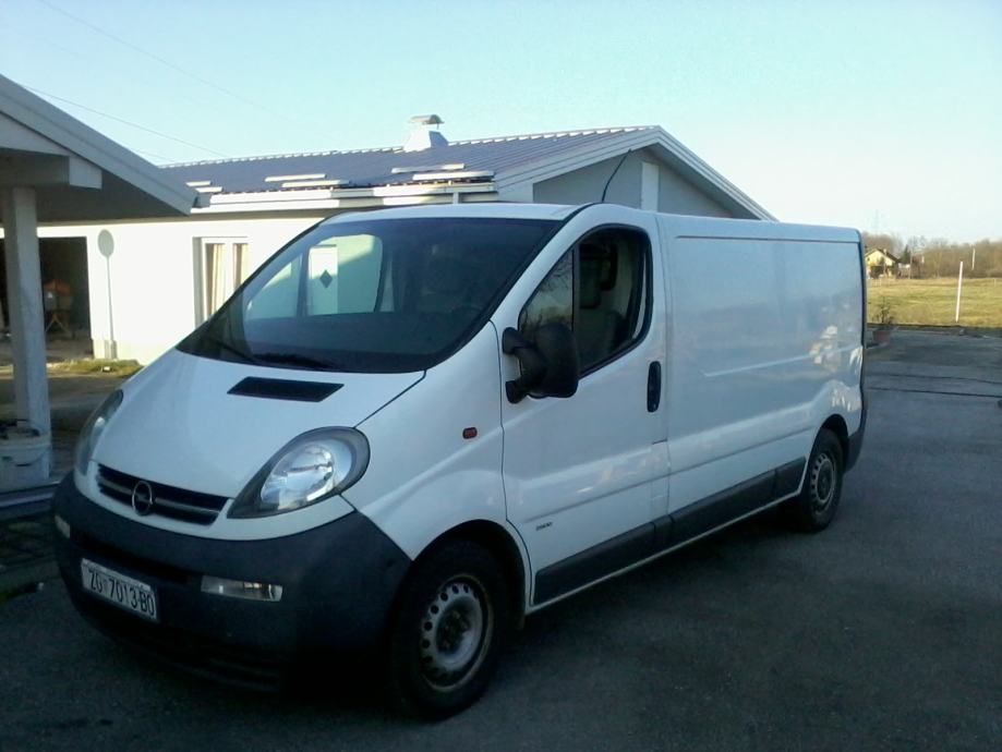 Opel vivaro 2006