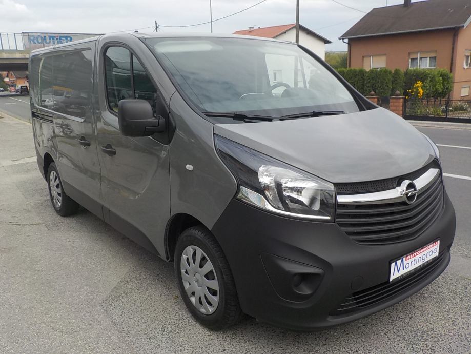 Opel vivaro ii