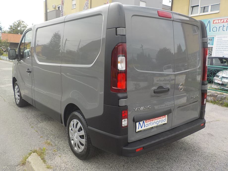 Opel vivaro ii