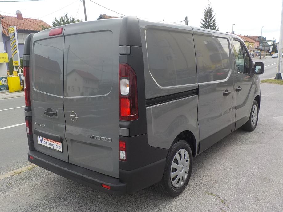 Opel vivaro ii