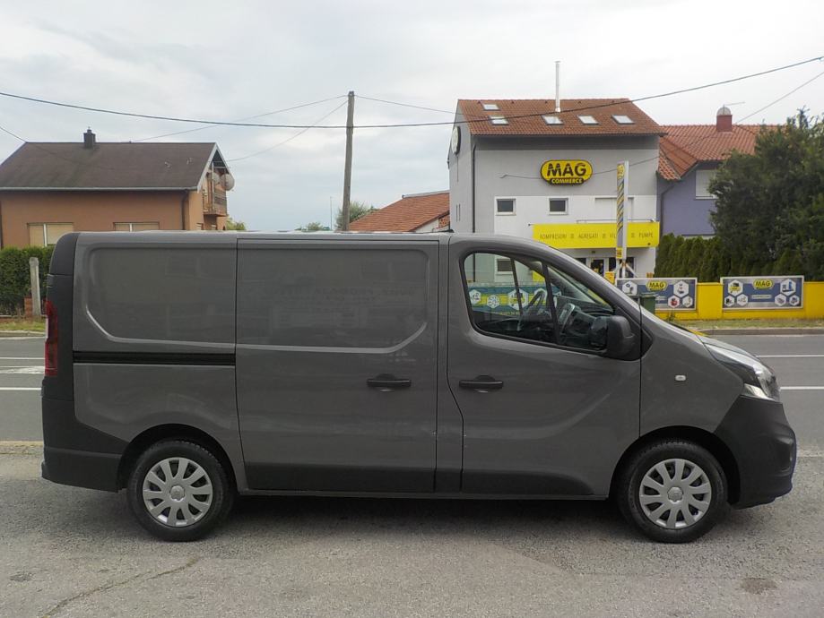 Opel vivaro ii