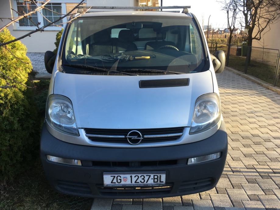 Opel vivaro 2006