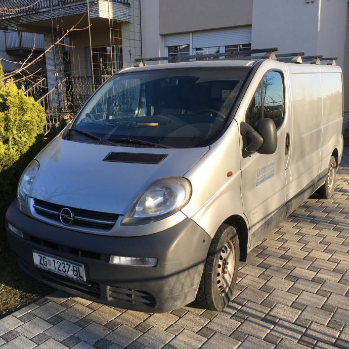 Opel vivaro 2006