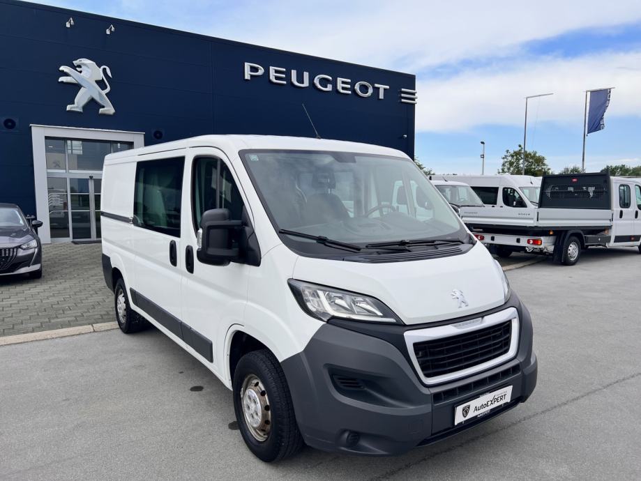 PEUGEOT BOXER FURGON DVA R. SJEDALA L2H1,2,0 BLUEHDI 130 KS, ZA ODMAH., 2018 god.