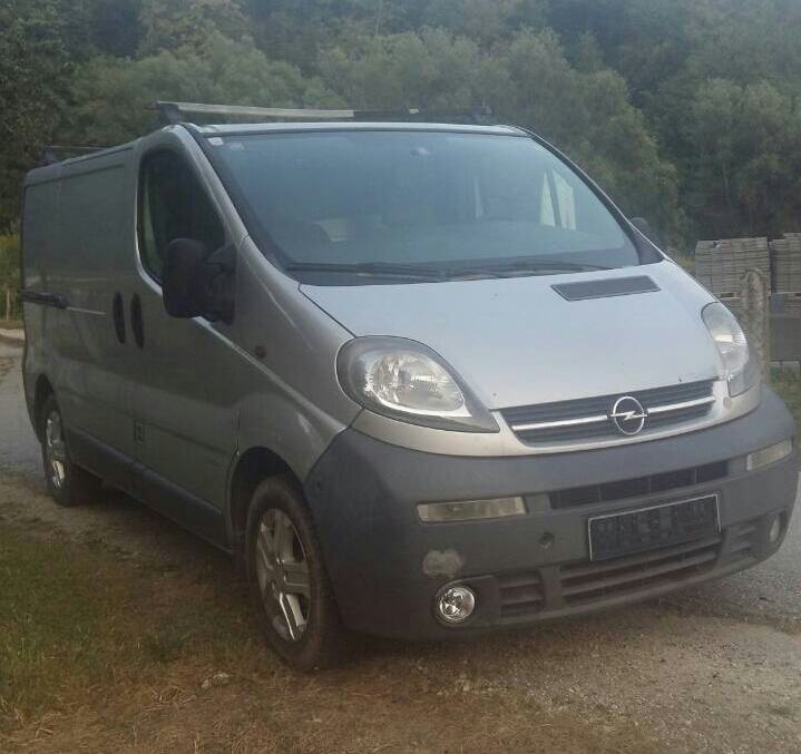 vivaro-1-9dci-2003-god
