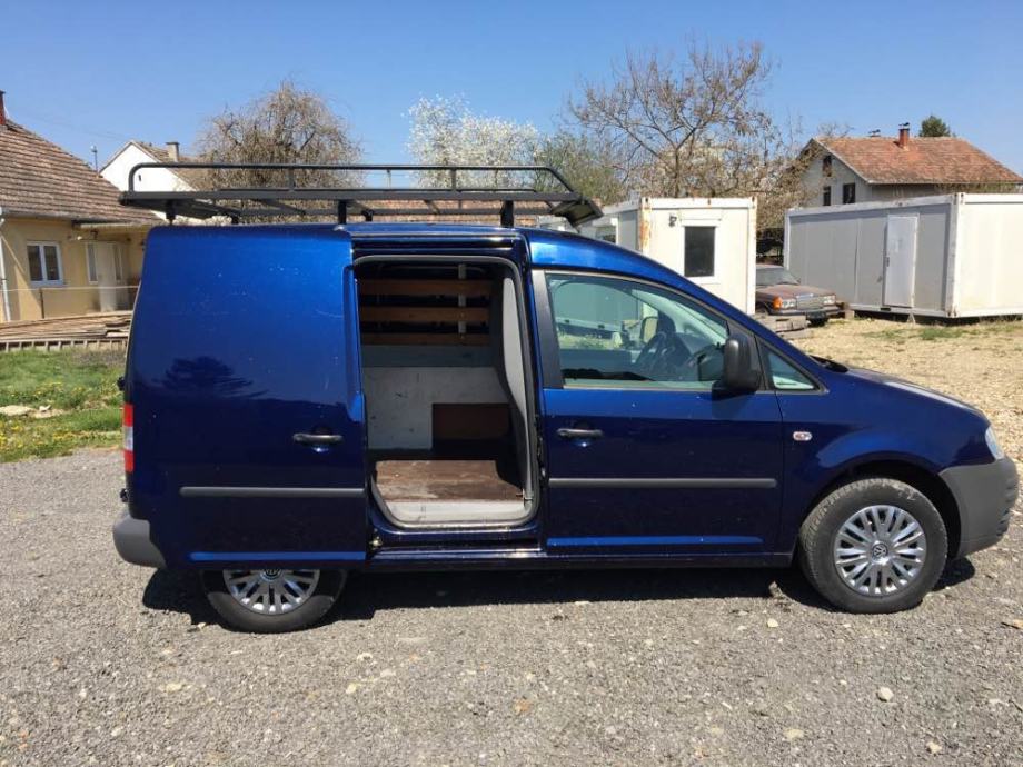 Volkswagen caddy 2008 год
