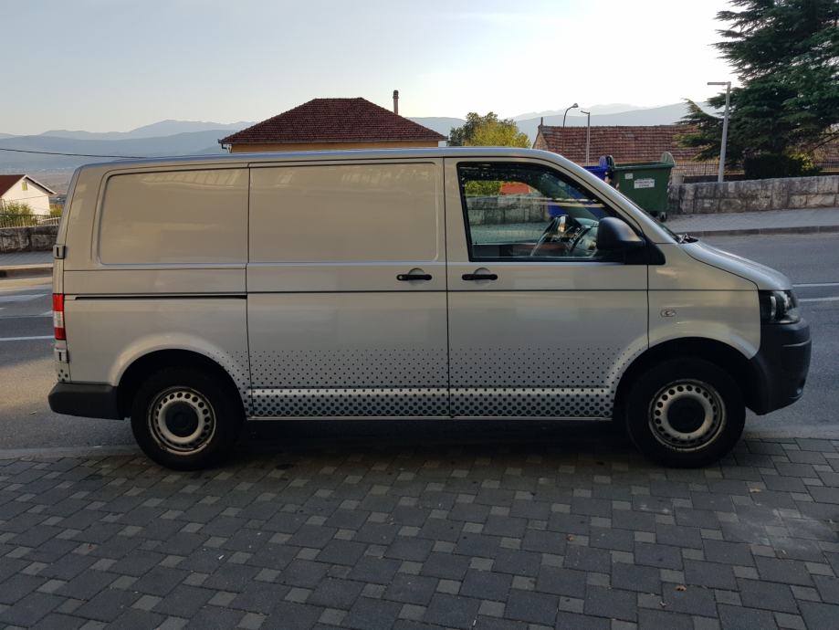 Volkswagen transporter 2011