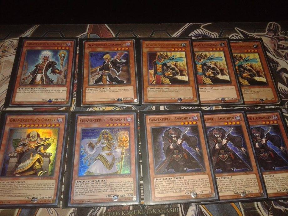 Yu-Gi-Oh! Carta Oracle Del Custode Di Tombe (MP14-EN215) - Ultra Rara 1a Edizione