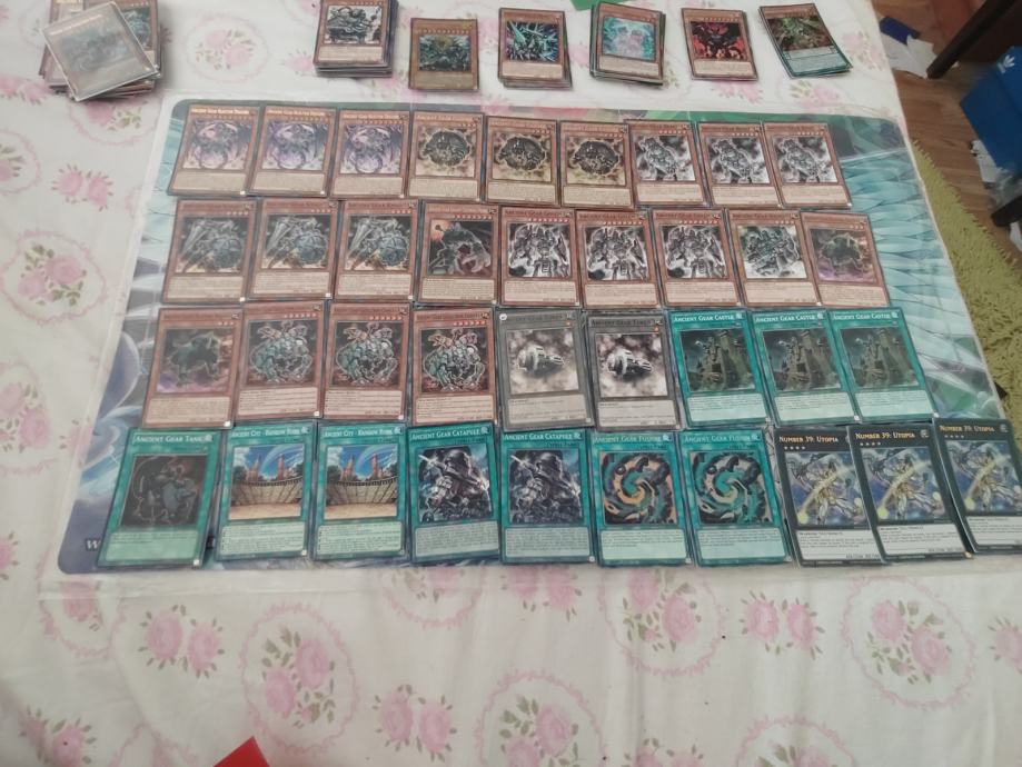 YuGiOh Ancient Gear Deck Yu-Gi-Oh! Ancient Gear Deck Core Set - 18 Card LEDE Dark Golem Commander Dragon Ancient Gear Deck Yugioh YuGiOh Ancient Gear Deck Yu-Gi-Oh! Ancient Gear Deck Core Set - 18 Card LEDE Dark Golem Commander Dragon Ancient Gear Deck Yugioh