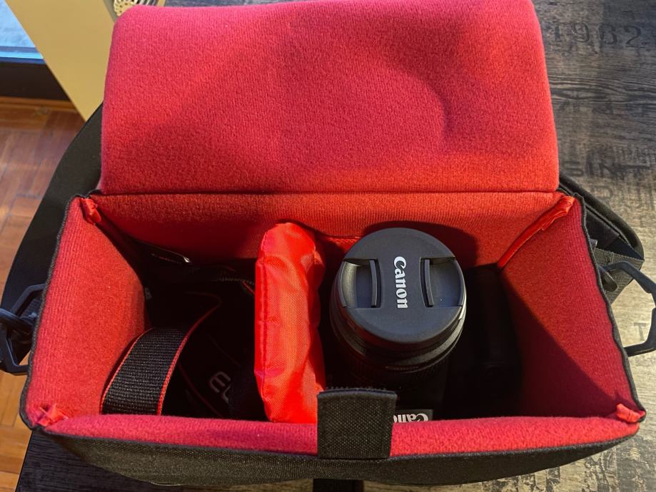 Canon EOS 4000D DSLR Camera Kit With Lens EF-S18-55mm