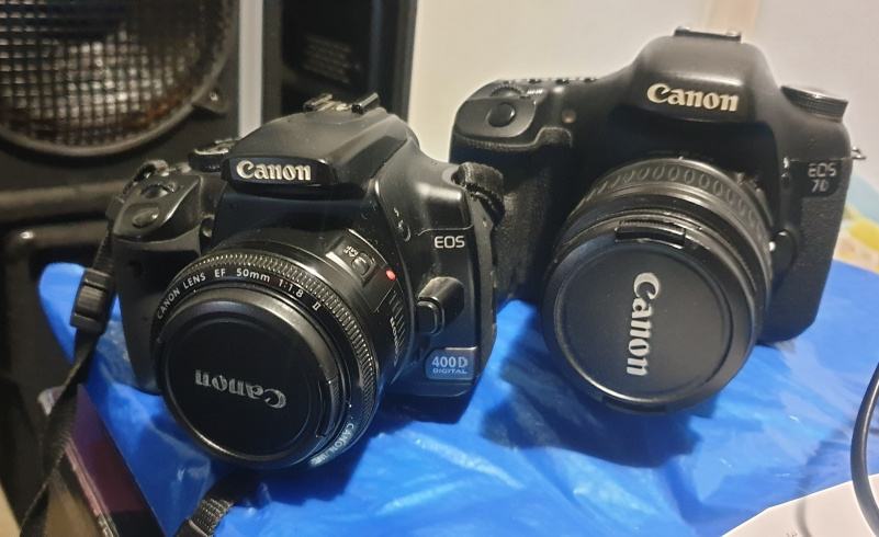 Canon EOS 400D - DSLR foto aparat - samo tjelo
