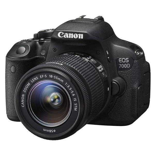 Canon EOS 700D 18-55mm IS STM digitalni fotoaparat + EF-S 18-55mm IS