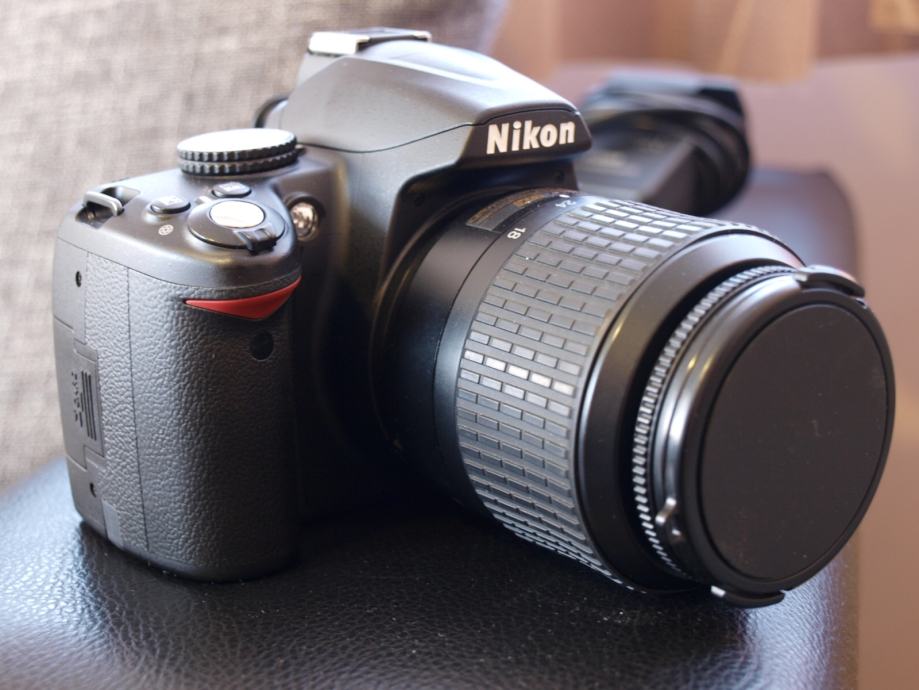 Nikon d3000