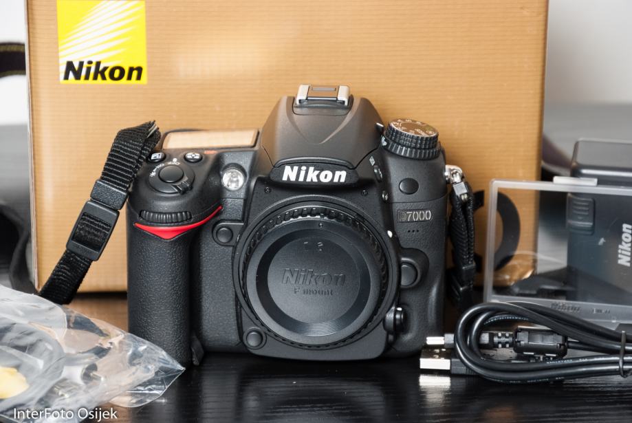 Nikon D7000 - stanje kao novo