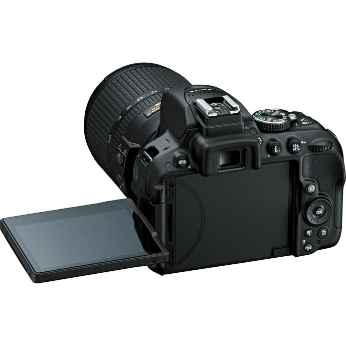 Nikon DSLR D5300 KIT 18-140mm f3.5-5.6 G VR