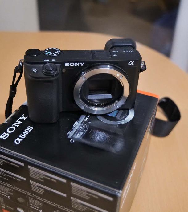 Sony Alpha a6400 APSC Mirrorless Camera ILCE6400
