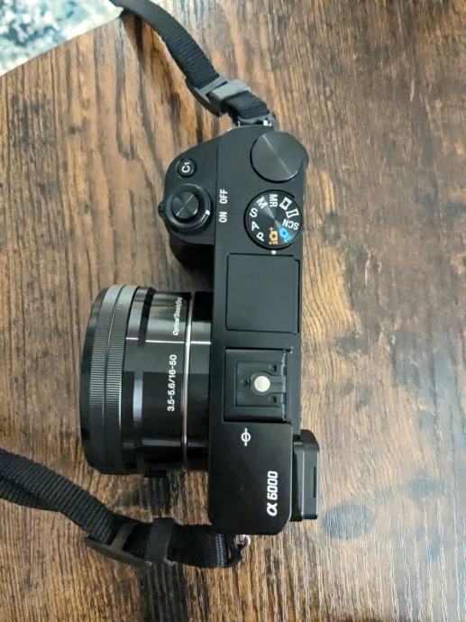 Sony DSLR A6000 / ILCE 6000