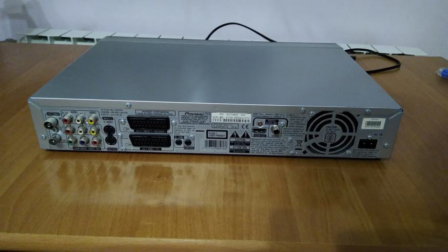 Pioneer DVR-555h Snimač - 160GB HDD