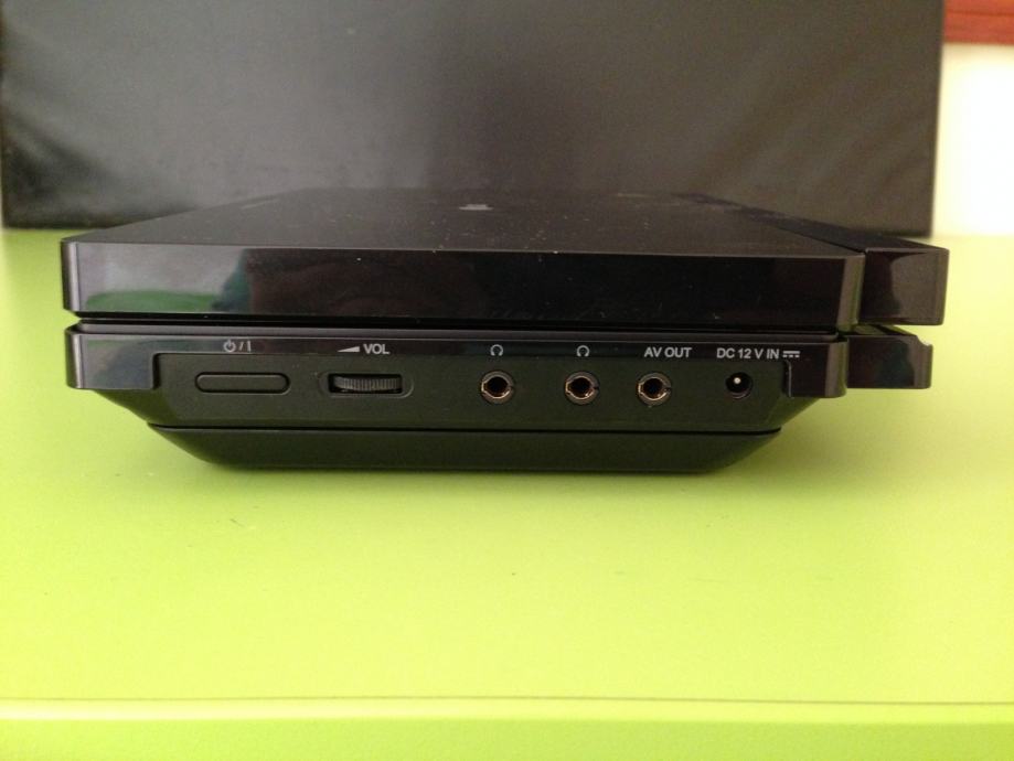 Portable DVD PLAYER LG DP581B