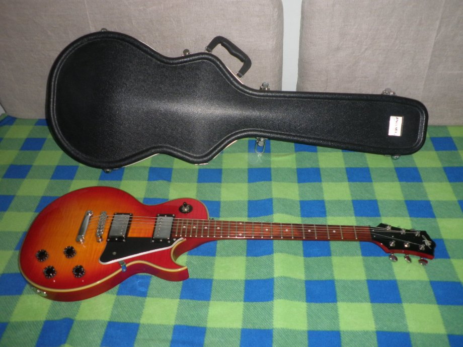 Aslin / Dane Les Paul Cherry Sunburst MIK - električna gitara
