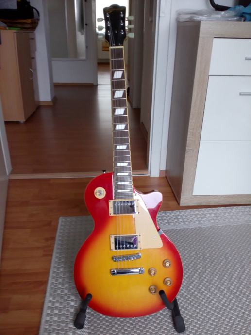 Elektrina gitra  Soundsation kopija Gibson Les Paul