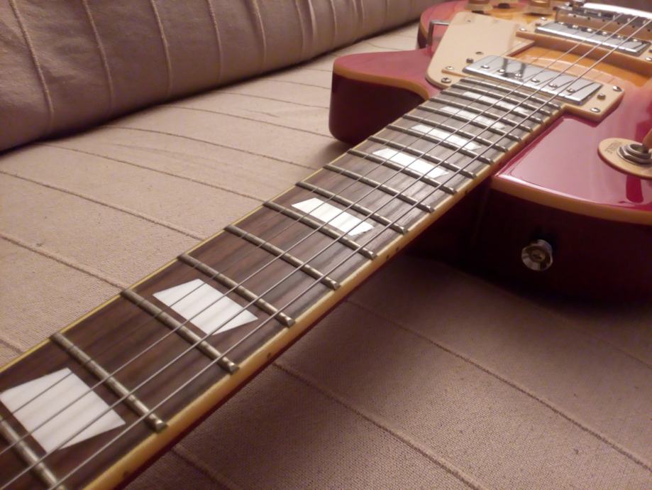Elektrina gitra  Soundsation kopija Gibson Les Paul