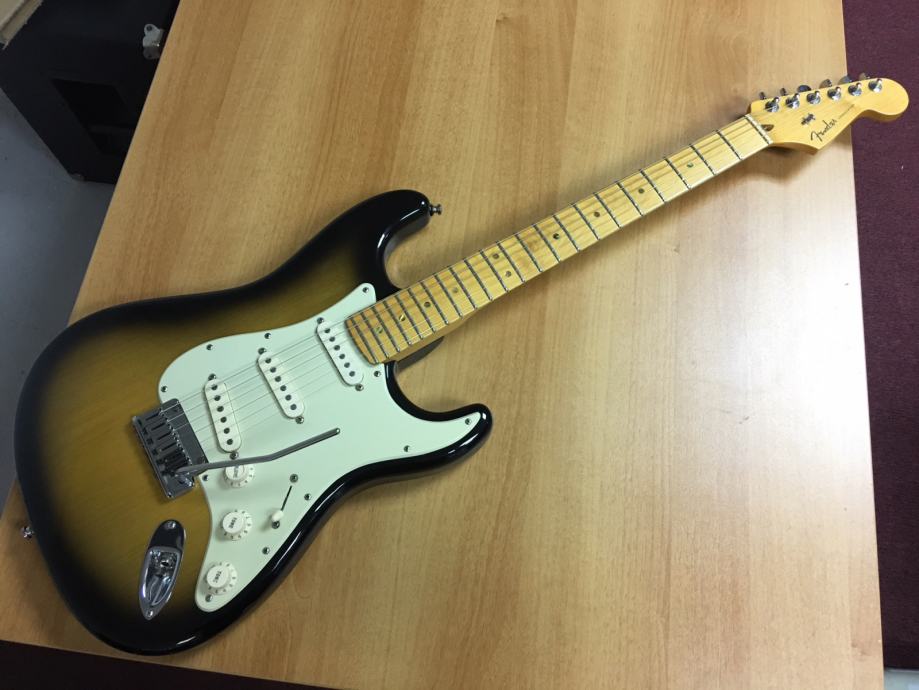 Nexia stratocaster 270