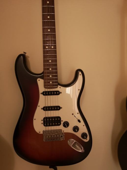 Fender highway one stratocaster