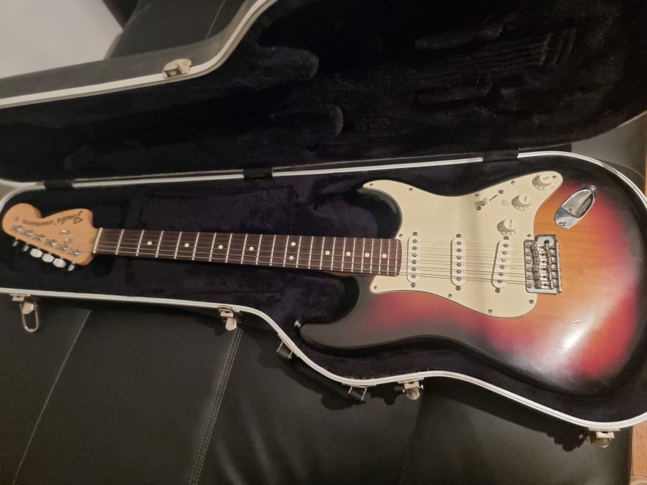 Fender Stratocaster highway one