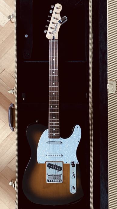 Fender Telecaster Nashville Deluxe + Piezo