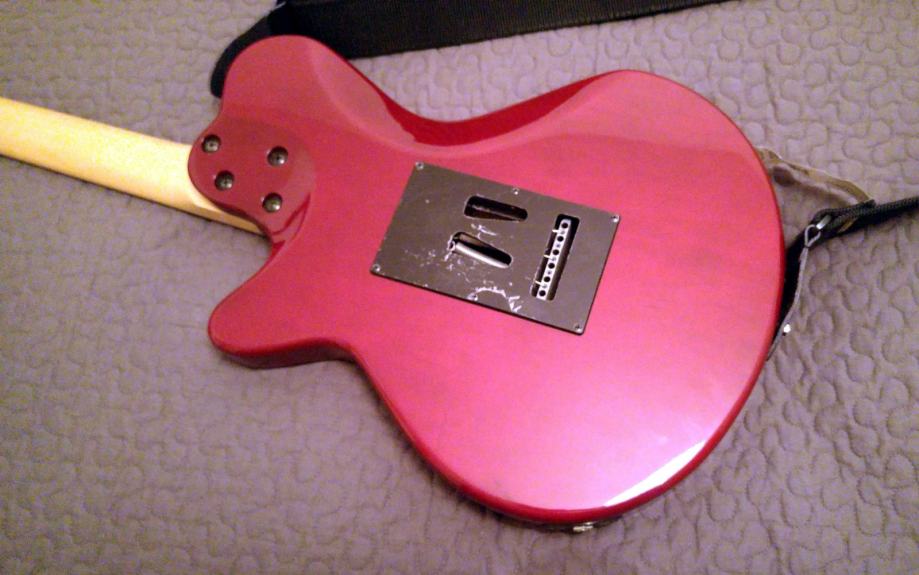 Električna gitara Godin SD