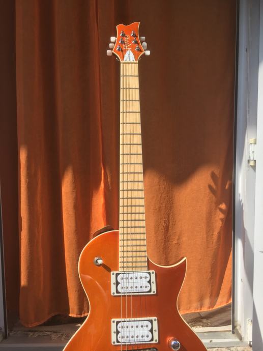 Kramer Assault Plus Les Paul oblik